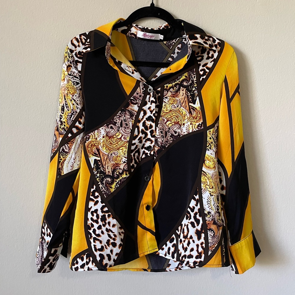 Hannier Print Button Down Blouse In Yellow and Black with Cheetah Print